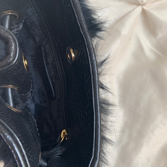 Michael Kors Black Small Fur Crossbody Handbag - Picture 4 of 4
